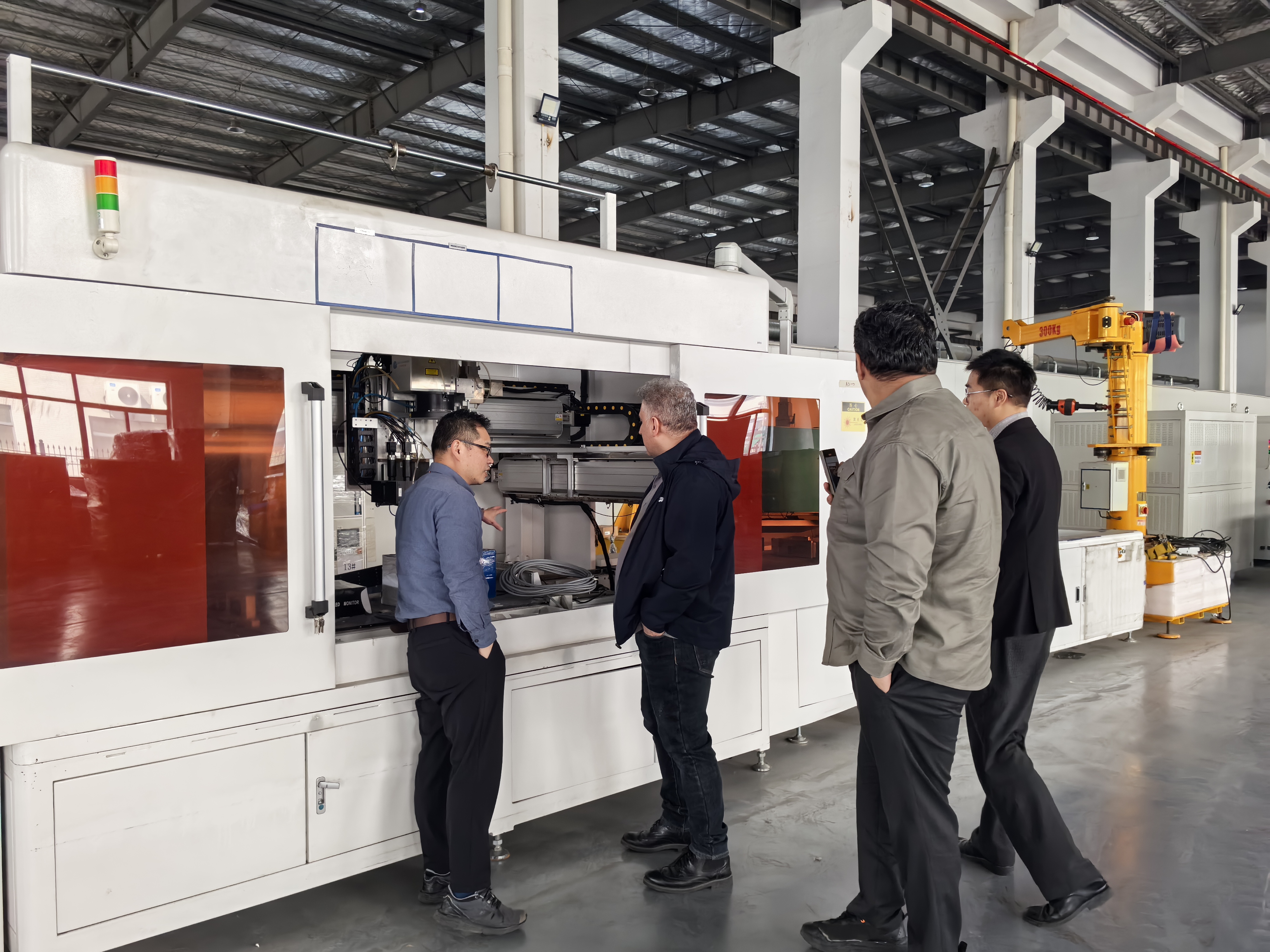 Overseas Customers Visit Corry Power Supply To Explore Cooperation Opportunities